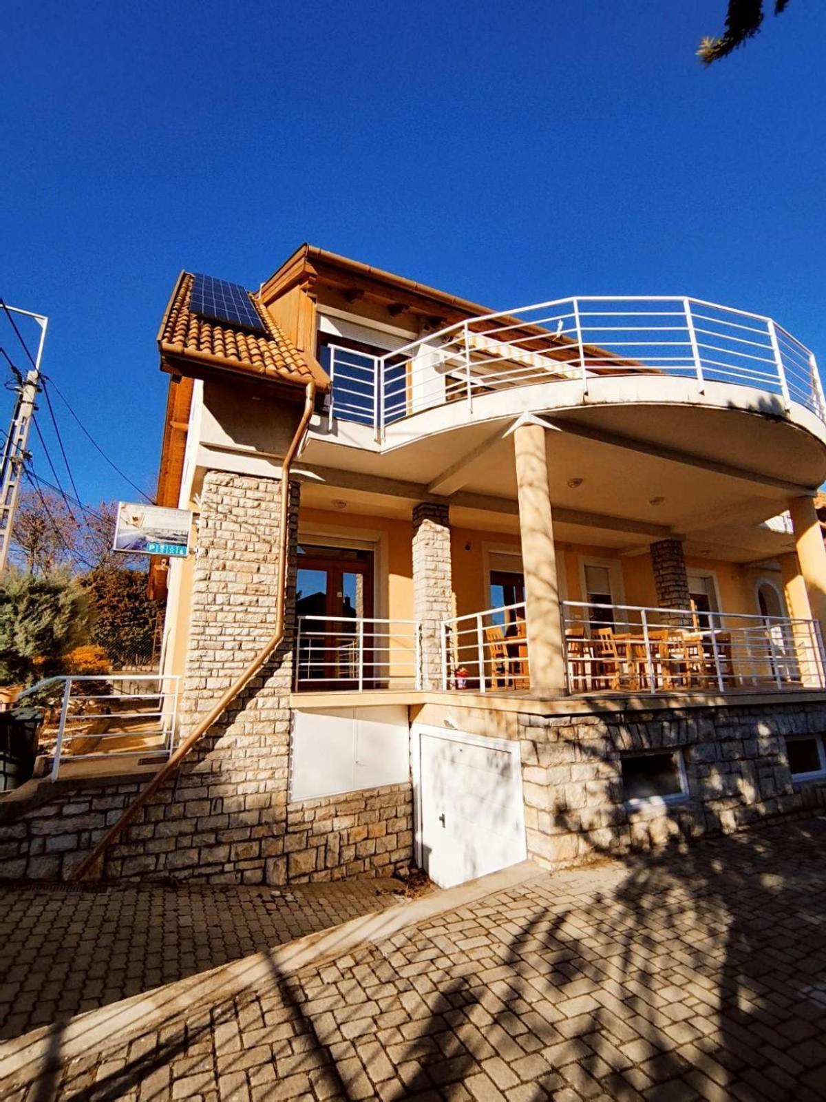 Apartman Vitorlas Vendeghaz バラトンフレド エクステリア 写真
