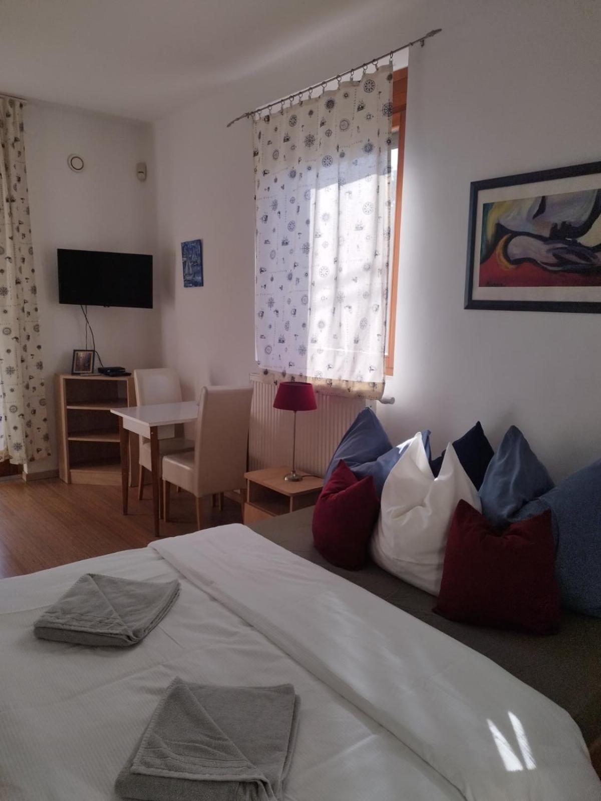 Apartman Vitorlas Vendeghaz バラトンフレド エクステリア 写真